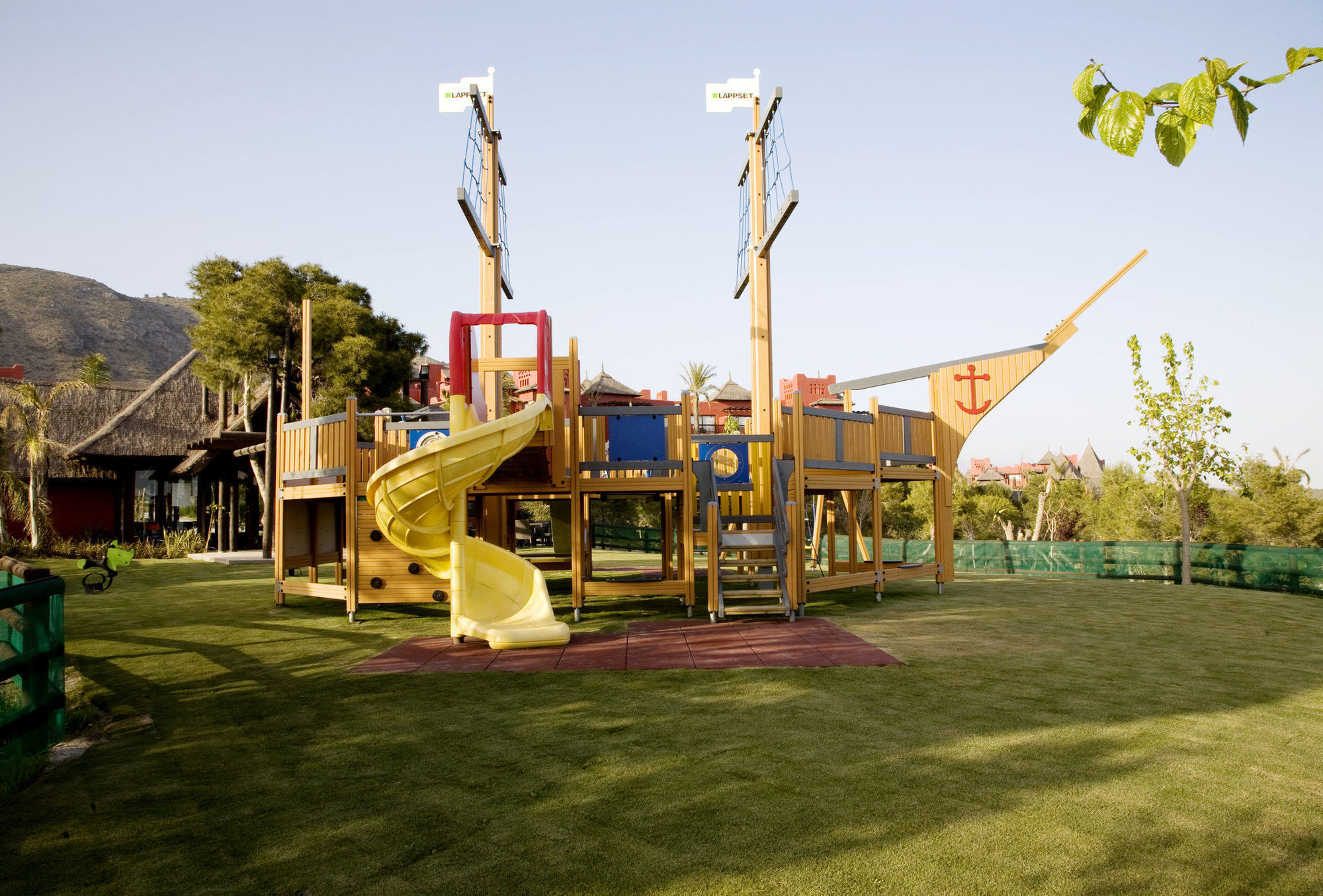 Asia Gardens Hotel & Thai Spa, A Royal Hideaway Hotel Finestrat Tiện nghi bức ảnh Playground at the resort